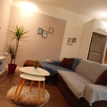 Tirana Apartment Garda Luaran gambar