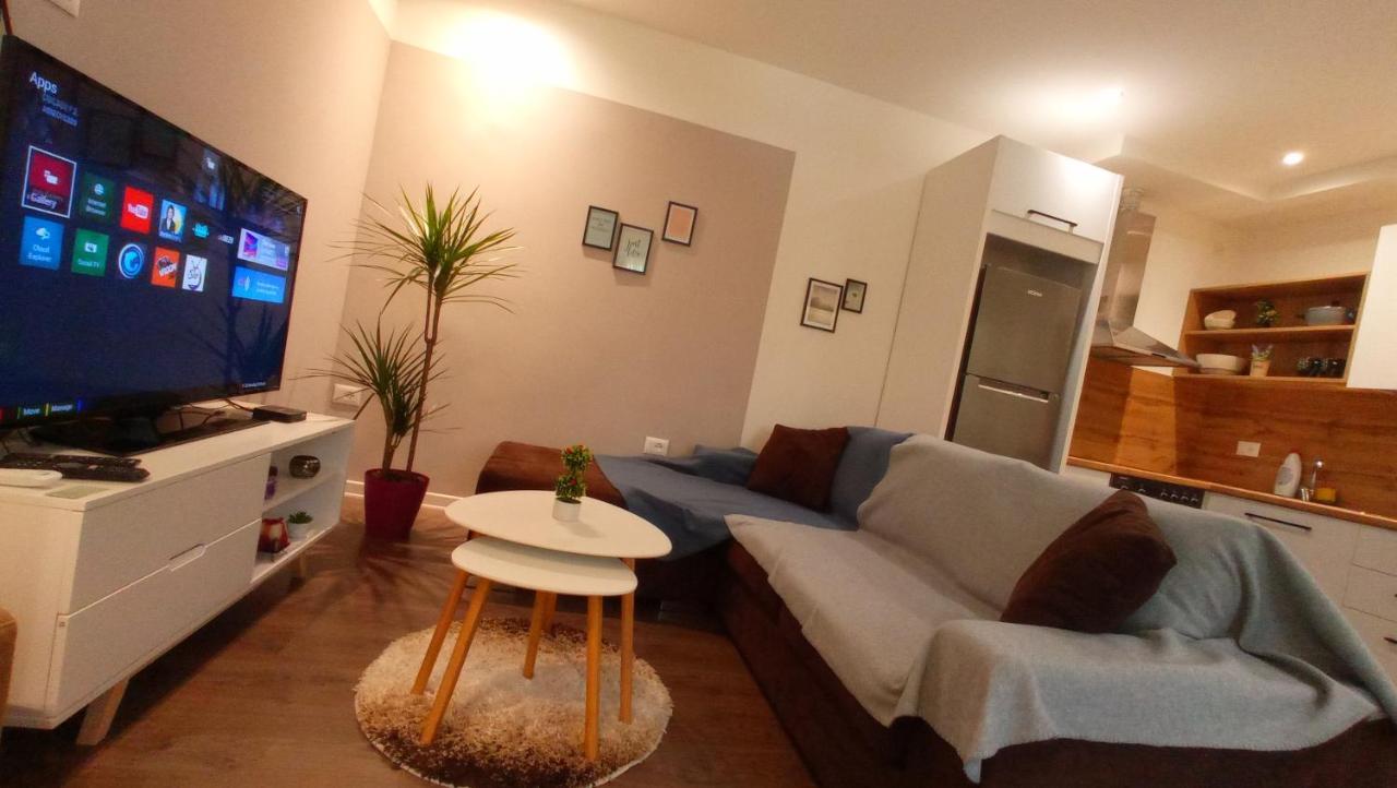 Tirana Apartment Garda Luaran gambar