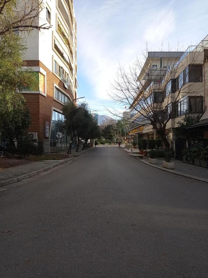 Tirana Apartment Garda Luaran gambar